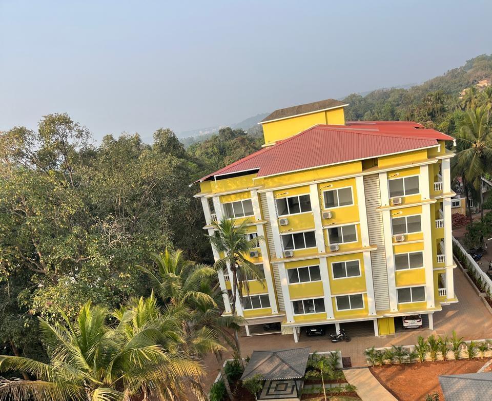 Deshmukh Marvel