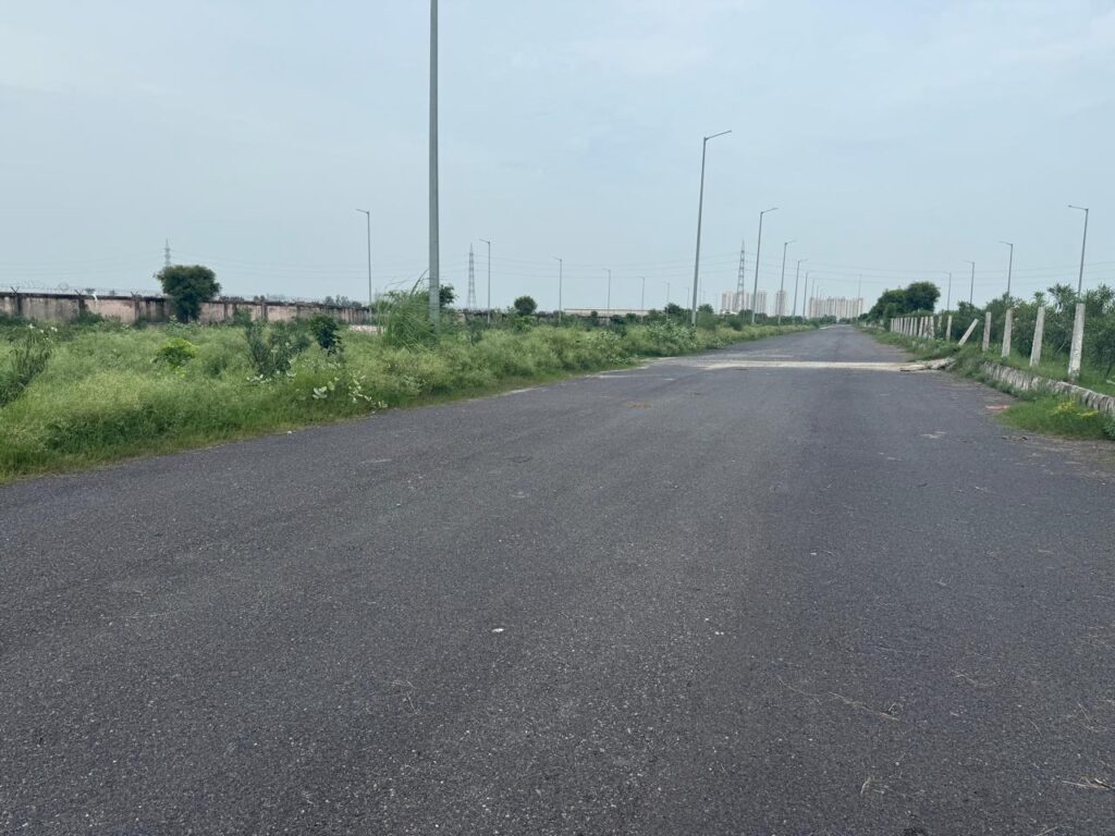 PLOT FOR SALE IN DHOLERA