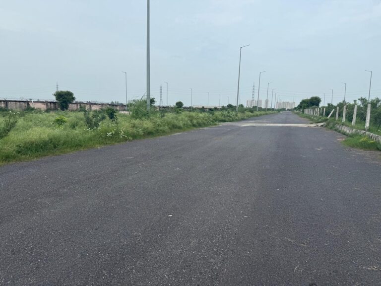 PLOT FOR SALE IN DHOLERA